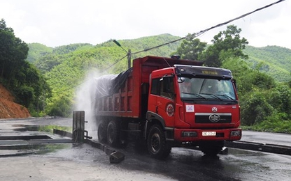 Uông Bí-Quảng Ninh: Đường sá sạch hơn nhờ các trạm rửa xe tự động