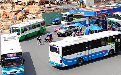 TP HCM dừng nhiều tuyến buýt vì ế khách