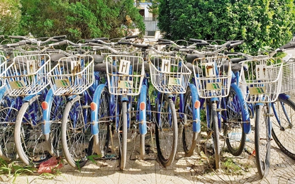 Hà Nội: Xe đạp công cộng bị “ngó lơ” sau 4 năm triển khai!