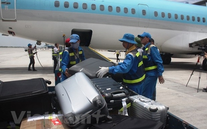 Cục HKVN nói gì về việc hành lý của khách bị rách vỡ?