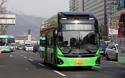 Đề xuất đầu tư làm xe buýt điện 17 chỗ ở TP. HCM