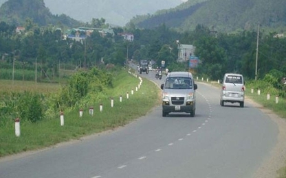 Hạn chế phương tiện có tải trọng lớn trên QL6 đoạn qua TP. Sơn La