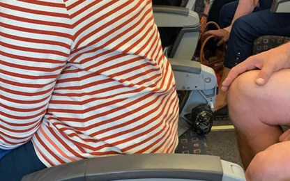 Hãng hàng không bắt du khách ngồi “ghế không tựa” suốt chuyến bay