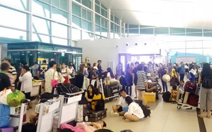 Sân bay Phú Quốc đóng cửa, hơn 1.500 khách mắc kẹt