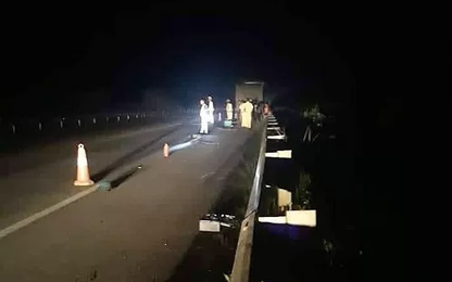 Hai người tử nạn khi đi xe máy vào cao tốc
