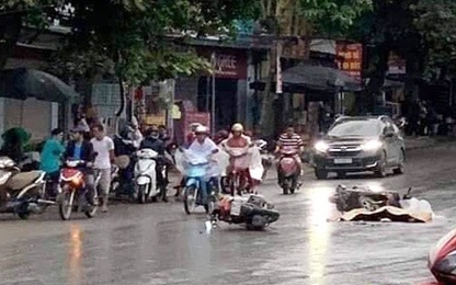 Va chạm giữa 2 xe máy, một người bị xe bồn cán tử vong