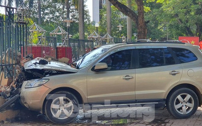 Xe ô tô "điên" tông hàng loạt người bị thương ở Hải Phòng