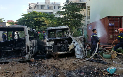 Nghi trẻ em nghịch đốt rác, gây cháy 2 ô tô ở quận Bình Tân