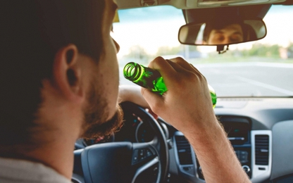 Các hãng ô tô sẽ phải trang bị công nghệ chống lái xe say rượu