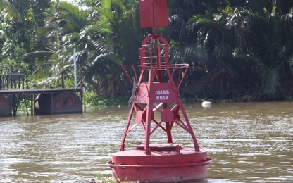 Hạn chế giao thông thủy trên sông Đồng Nai