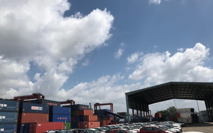 Thanh tra giao thông Tp.HCM kiểm soát tải trọng phương tiện từ bến cảng