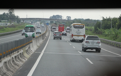 Cao tốc Tp.HCm - Trung Lương xuống cấp:Tiềm ẩn nguy cơ tai nạn giao thông