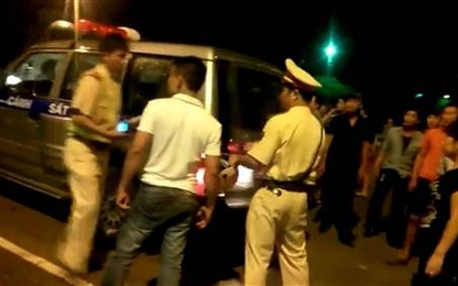 Có hay không vụ hỗn chiến giữa dân và CSGT làm nhiệm vụ?