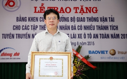 Ford Việt Nam nhận bằng khen của Bộ GTVT về ATGT