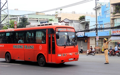 Vi phạm quy định về vận tải, xe khách Phương Trang bị "giam giữ"