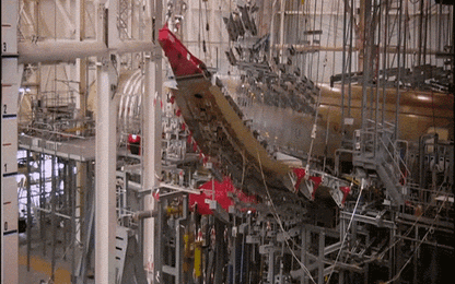 Xem cách Airbus thử nghiệm bẻ cong cánh máy bay A350 XWB