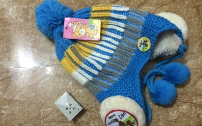 Thiết bị lạ cài trong mũ len Trung Quốc ảnh hưởng khả năng nói