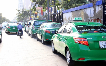 TP.HCM: Ngày 26/2, nhiều hãng taxi đồng loạt giảm cước