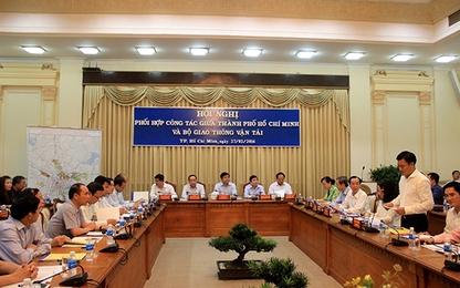 Bí thư Đinh La Thăng:"Vấn đề giao thông TP cũng là của Quốc gia"