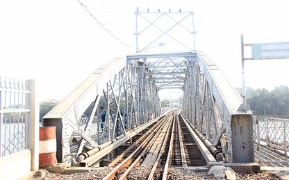 Sập cầu Ghềnh, ga Biên Hòa vẫn đảm bảo công tác vận tải
