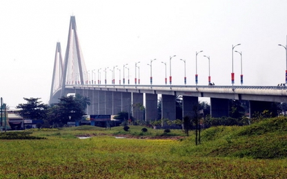 Nghiên cứu cơ sở lý thuyết để xây dựng các điều kiện tương tự trong thí nghiệm hầm gió đối với mô hình mặt cắt của cầu nhịp lớn