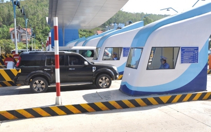 Buộc thôi việc 3 nhân viên gian lận trong thu phí Quốc lộ 18