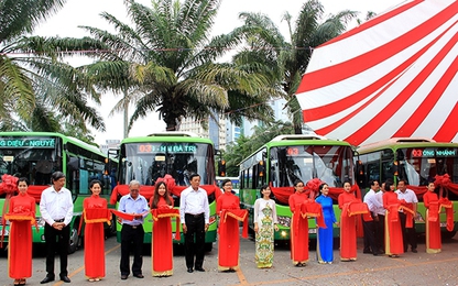 TP.HCM thay xe mới 2 tuyến buýt nâng cao chất lượng phục vụ hành khách