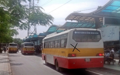 Xe bus "nhái" lấn át xe bus thật, gây mất TTATGT