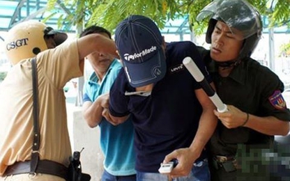 Cảnh sát 141 ngăn được nạn đua xe ở Hà Nội