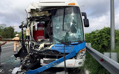 Tai nạn trên cao tốc Long Thành - Dầu Giây, 5 người nhập viện