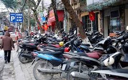 Không giãn dân thì vỉa hè để đi bộ vẫn chỉ là nói chơi