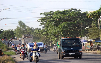 Bộ trưởng Trương Quang Nghĩa tháo gỡ nhiều vướng mắc giao thông tại Vĩnh Long