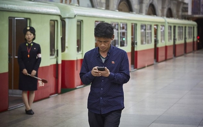 Smartphone, taxi, hàng hiệu dần phổ biến ở Triều Tiên