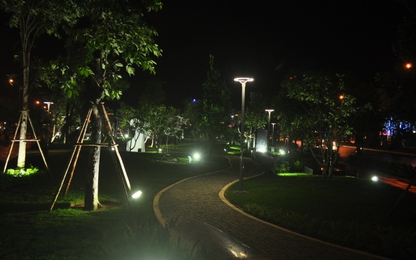 Đà Nẵng: Lung linh sắc màu Công viên APEC 2017