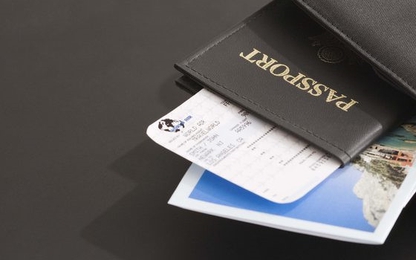 Mang gì để 'sống sót' qua một chuyến bay dài