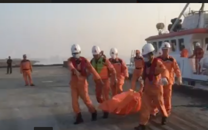 Tìm thấy thêm thi thể vụ 15 ngư dân Thanh Hóa bị nạn trên biển