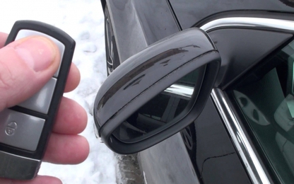 Đóng mở cửa xe không cần bấm nút chìa khóa