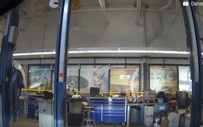 Khách hàng bắt quả tang nhân viên đại lý Mercedes gian dối