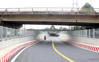 Thông xe hầm chui cầu Bình Triệu giảm kẹt khu vực Bến xe Miền Đông