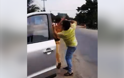 Do hỏi mượn tiền không được, người đàn ông hành hung CSGT