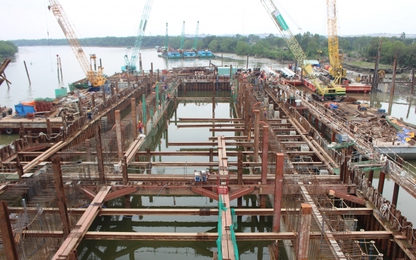 Tạm dừng thi công dự án chống ngập 10.000 tỷ đồng