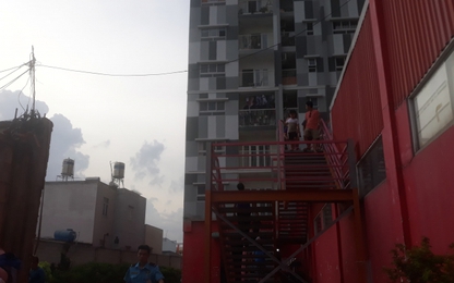 Tp.HCM: Cháy chung cư 15 tầng người dân hoảng hốt tháo chạy