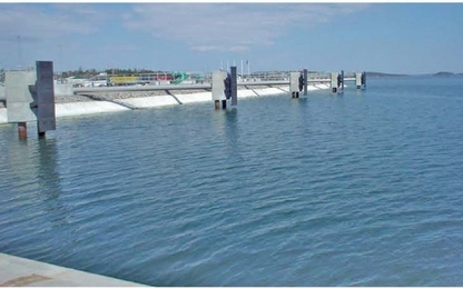 Tính toán tấm nệm vải địa kỹ thuật nhồi bê tông bảo vệ bề mặt mái dốc trong các công trình thủy công