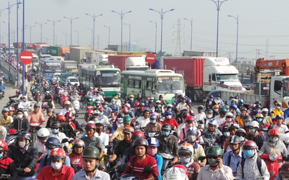 TP.HCM cấm xe máy vào trung tâm từ năm 2025