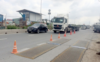 TP.HCM: Thanh tra giao thông “trảm” xe quá tải ở khu vực cảng Cát Lái