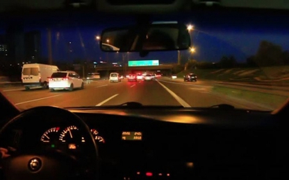Kinh nghiệm lái xe ban đêm trong nội đô tài xế cần biết