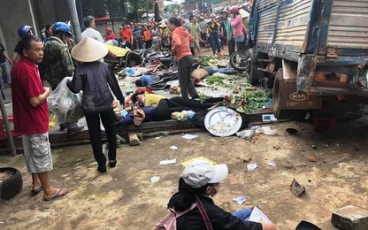 Đắk Nông: Xe tải lao vào chợ khiến 13 người thương vong