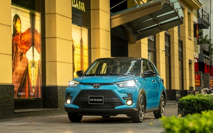 Toyota Việt Nam bán được bao nhiêu xe trong tháng 10?