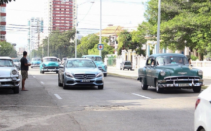 Vì sao ô tô vẫn là hàng xa xỉ ở Cuba?