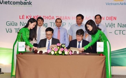Vietcombank ký kết hợp tác toàn diện với Vietnam Airlines